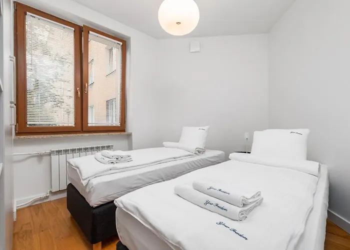 Marszałkowska 28 By Your Freedom